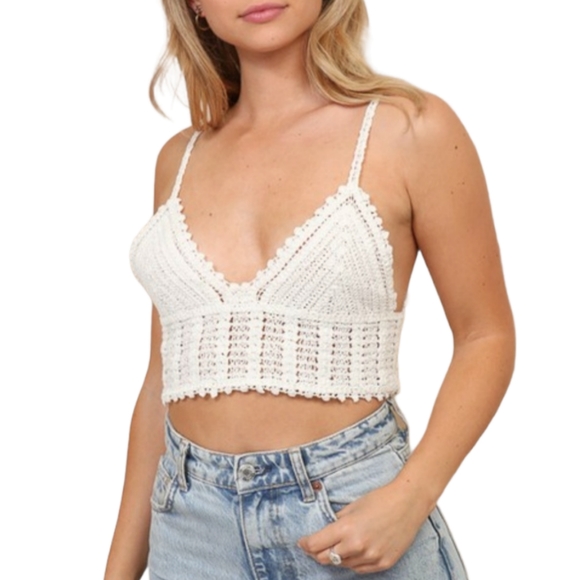 White crochet crop top - Picture 1 of 9